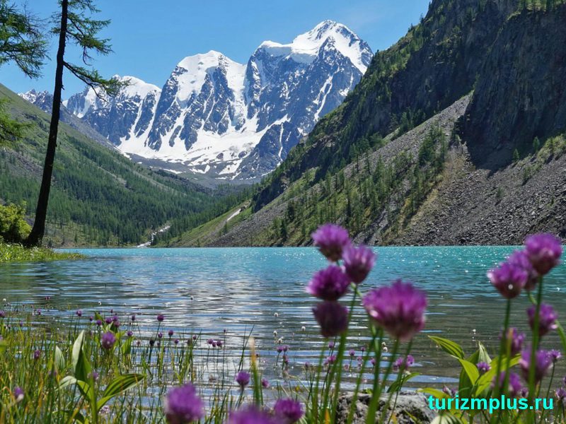 Озеро Белуха в Алтайском крае